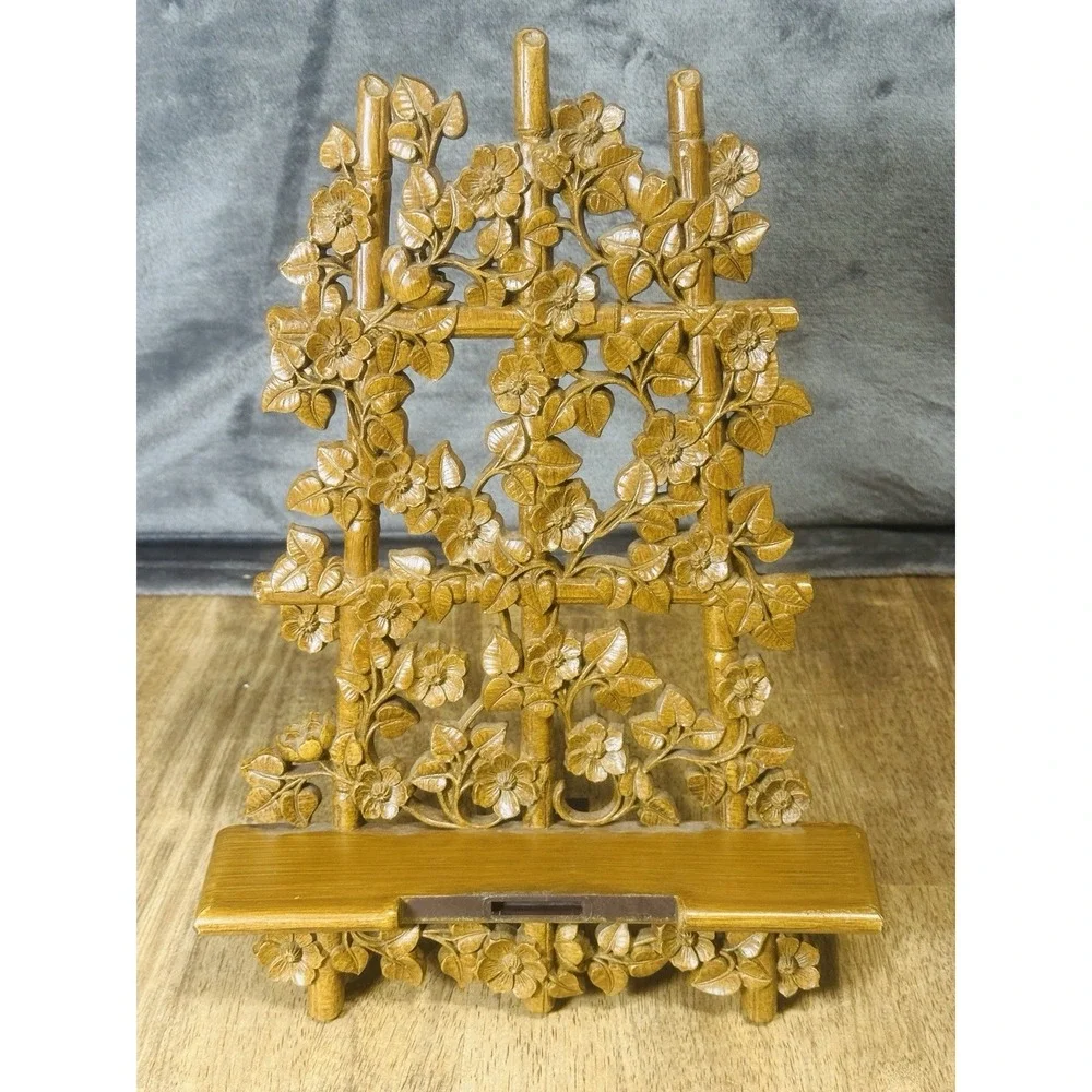 Homco item shown